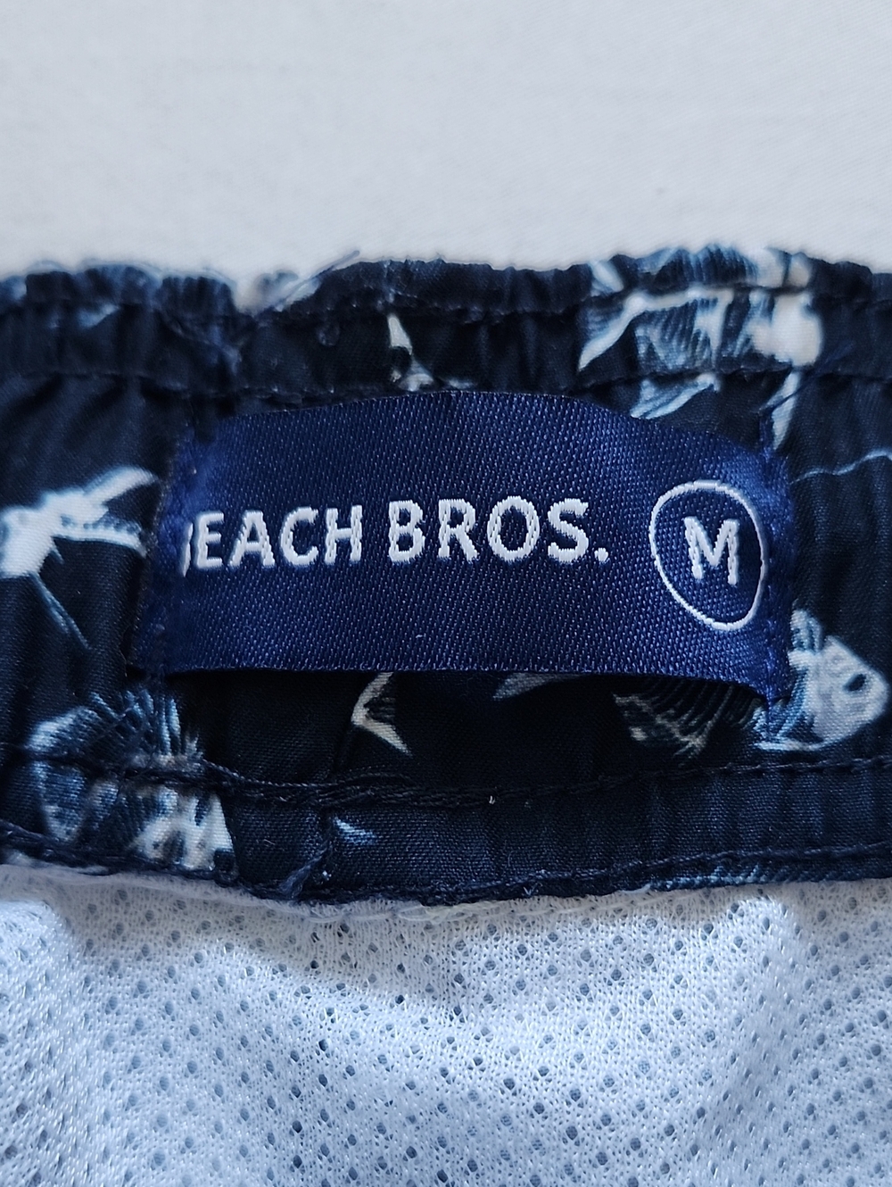 NWT Beach Bros Men's Black Fish Skeletons Print Swim Trunks Size Medium - Picture 8 of 12